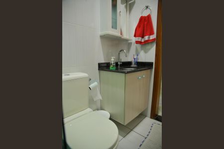 Casa à venda com 300m², 3 quartos e 4 vagasBanheiro Social 