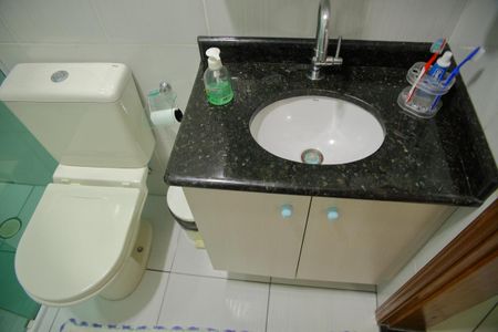 Casa à venda com 300m², 3 quartos e 4 vagasBanheiro Social 