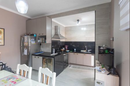 Casa para alugar com 248m², 2 quartos e 3 vagas Casa para alugar com 248m², 2 quartos e 3 vagasCozinha