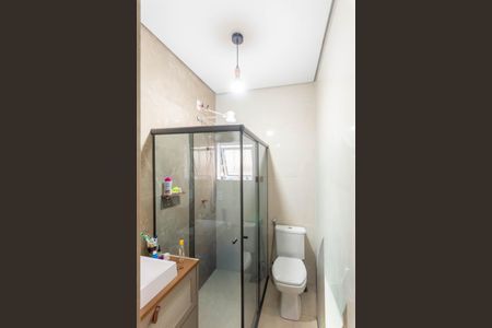 Casa para alugar com 248m², 2 quartos e 3 vagas Casa para alugar com 248m², 2 quartos e 3 vagasCasa 2-Banheiro da Suíte