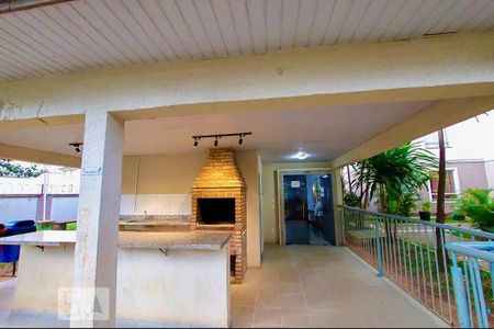 Apartamento para alugar com 45m², 2 quartos e 1 vaga Apartamento para alugar com 45m², 2 quartos e 1 vagaÁrea comum - Churrasqueira