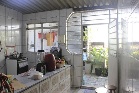 Casa para alugar com 163m², 2 quartos e 1 vagaCozinha 