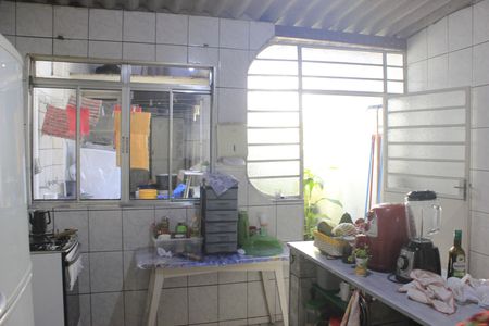 Casa para alugar com 163m², 2 quartos e 1 vagaCozinha 