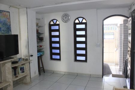Casa para alugar com 163m², 2 quartos e 1 vagaSala 