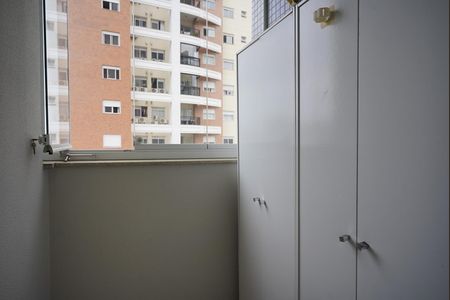 Área de Serviço de apartamento para alugar com 2 quartos, 90m² em Kobrasol, São José