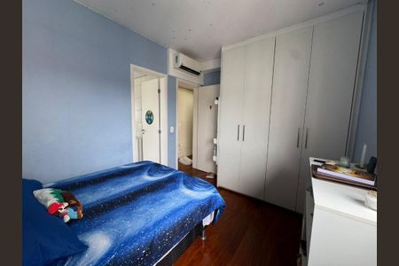 Apartamento à venda com 210m², 4 quartos e 3 vagasFoto 11