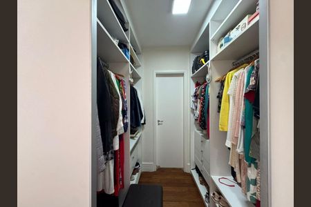 Apartamento à venda com 210m², 4 quartos e 3 vagasFoto 19