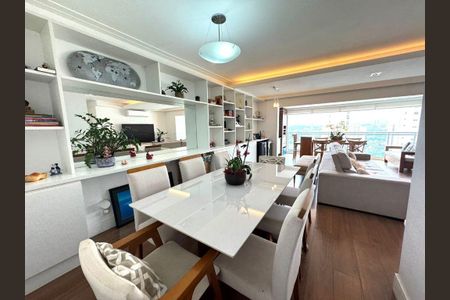 Apartamento à venda com 210m², 4 quartos e 3 vagasFoto 06