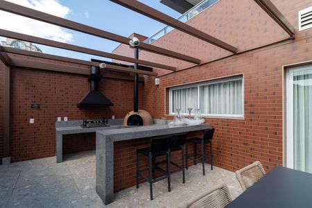 Apartamento à venda com 110m², 2 quartos e 2 vagas Apartamento à venda com 110m², 2 quartos e 2 vagasÁrea comum - Churrasqueira