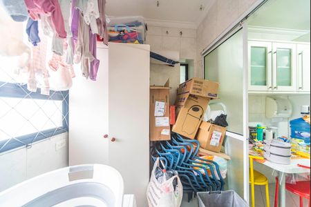 Apartamento à venda com 86m², 3 quartos e 2 vagas Apartamento à venda com 86m², 3 quartos e 2 vagasÁrea de Serviço