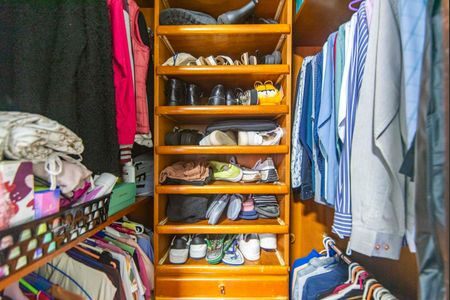Apartamento à venda com 86m², 3 quartos e 2 vagas Apartamento à venda com 86m², 3 quartos e 2 vagasCloset do Quarto 3