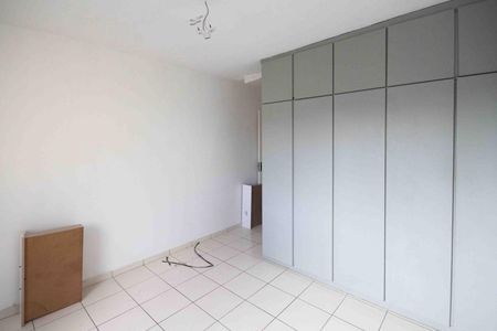 Casa à venda com 138m², 3 quartos e 2 vagas