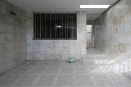 Casa à venda com 138m², 3 quartos e 2 vagas
