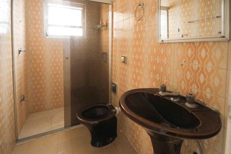 Casa à venda com 138m², 3 quartos e 2 vagas