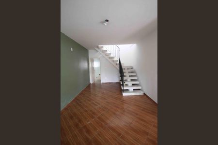 Casa à venda com 138m², 3 quartos e 2 vagas