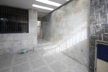 Casa à venda com 138m², 3 quartos e 2 vagas