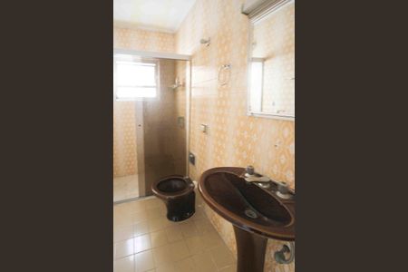 Casa à venda com 138m², 3 quartos e 2 vagas
