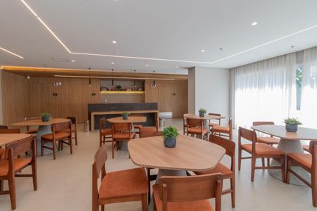 Apartamento à venda com 98m², 2 quartos e 1 vaga Apartamento à venda com 98m², 2 quartos e 1 vagaÁrea comum - Salão de Festas