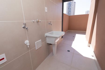 Apartamento à venda com 98m², 2 quartos e 1 vaga Apartamento à venda com 98m², 2 quartos e 1 vagaÁrea de Serviço