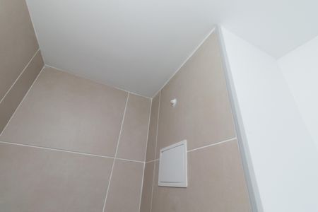 Apartamento à venda com 98m², 2 quartos e 1 vaga Apartamento à venda com 98m², 2 quartos e 1 vagaBanheiro da Suíte