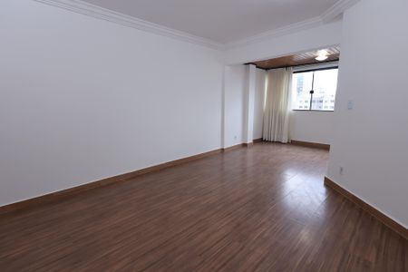 Sala de apartamento para alugar com 3 quartos, 135m² em Setor Bueno, Goiânia