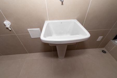 Apartamento à venda com 61m², 2 quartos e 1 vaga Apartamento à venda com 61m², 2 quartos e 1 vagaÁrea de Serviço