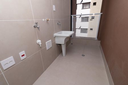Apartamento à venda com 61m², 2 quartos e 1 vaga Apartamento à venda com 61m², 2 quartos e 1 vagaÁrea de Serviço