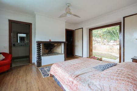 Casa à venda com 264m², 3 quartos e 4 vagasSuíte