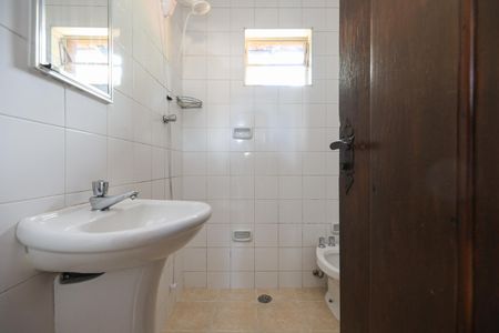 Casa à venda com 264m², 3 quartos e 4 vagasÁrea de Serviço
