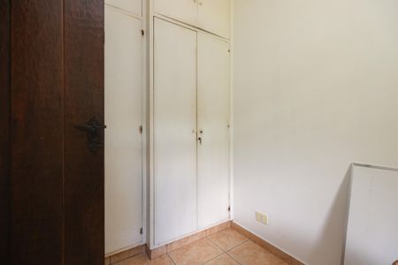 Casa à venda com 264m², 3 quartos e 4 vagasÁrea de Serviço
