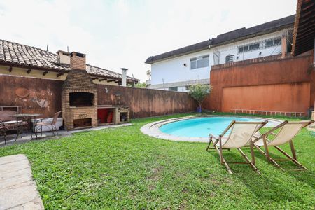 Casa à venda com 264m², 3 quartos e 4 vagasÁrea externa
