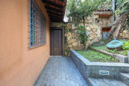 Casa à venda com 264m², 3 quartos e 4 vagasÁrea externa