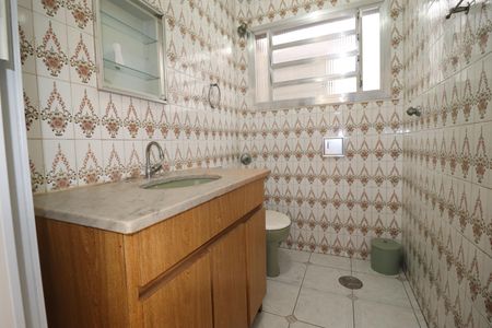 Casa para alugar com 210m², 4 quartos e 5 vagasBanheiro 3