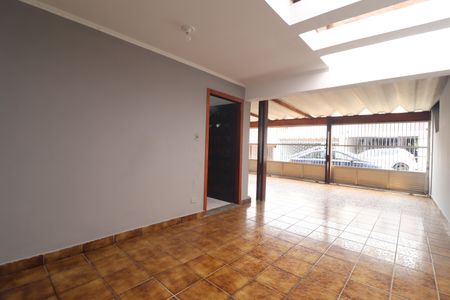 Casa para alugar com 210m², 4 quartos e 5 vagasGaragem 
