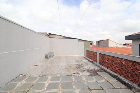 Casa para alugar com 210m², 4 quartos e 5 vagasLaje