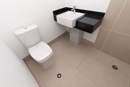 Apartamento à venda com 104m², 3 quartos e 2 vagas Apartamento à venda com 104m², 3 quartos e 2 vagasBanheiro da Suíte 3