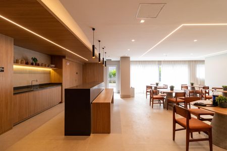 Apartamento à venda com 104m², 3 quartos e 2 vagas Apartamento à venda com 104m², 3 quartos e 2 vagasÁrea comum - Salão de Festas