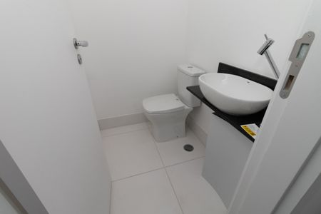 Apartamento à venda com 104m², 3 quartos e 2 vagas Apartamento à venda com 104m², 3 quartos e 2 vagasLavabo