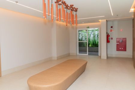 Apartamento à venda com 104m², 3 quartos e 2 vagas Apartamento à venda com 104m², 3 quartos e 2 vagasÁrea comum - Hall