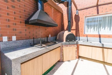 Apartamento à venda com 104m², 3 quartos e 2 vagas Apartamento à venda com 104m², 3 quartos e 2 vagasÁrea comum - Churrasqueira