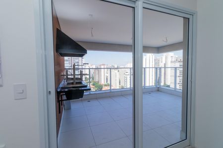 Apartamento à venda com 104m², 3 quartos e 2 vagas Apartamento à venda com 104m², 3 quartos e 2 vagasSala