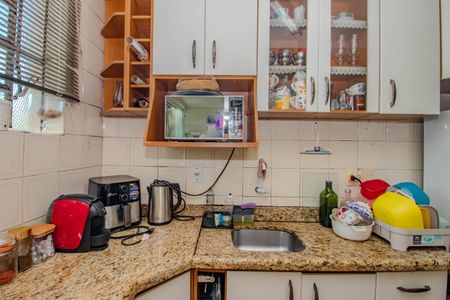 Apartamento à venda com 55m², 2 quartos e sem vaga Apartamento à venda com 55m², 2 quartos e sem vagaCozinha e Área de Serviço