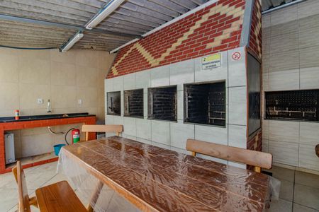 Apartamento à venda com 55m², 2 quartos e sem vaga Apartamento à venda com 55m², 2 quartos e sem vagaÁrea comum - Churrasqueira