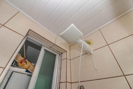 Apartamento à venda com 55m², 2 quartos e sem vaga Apartamento à venda com 55m², 2 quartos e sem vagaBanheiro