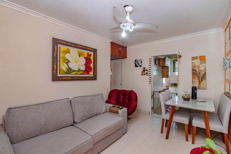 Apartamento à venda com 55m², 2 quartos e sem vaga Apartamento à venda com 55m², 2 quartos e sem vagaSala