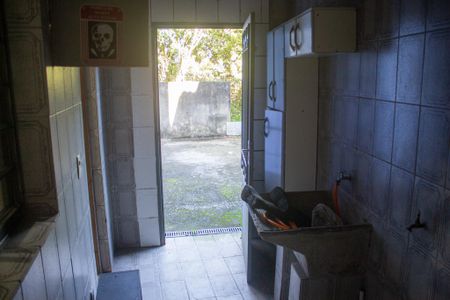 Casa para alugar com 60m², 2 quartos e sem vagaÁrea de serviço