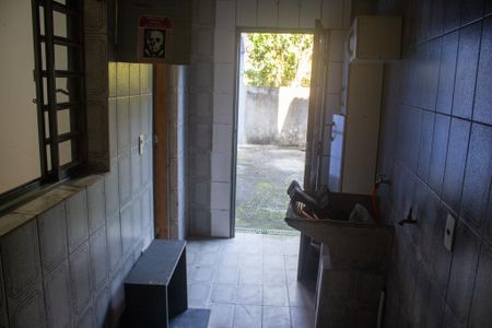 Casa para alugar com 60m², 2 quartos e sem vagaÁrea de serviço