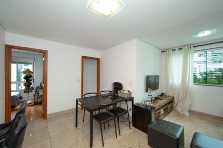 SALA de apartamento à venda com 2 quartos, 98m² em Belvedere, Belo Horizonte