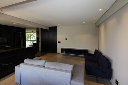 Apartamento para alugar com 77m², 2 quartos e 2 vagas Apartamento para alugar com 77m², 2 quartos e 2 vagasSala de TV