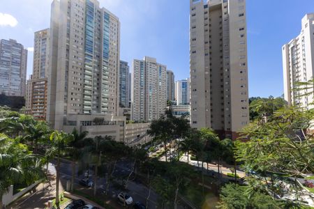 Apartamento para alugar com 77m², 2 quartos e 2 vagas Apartamento para alugar com 77m², 2 quartos e 2 vagasVista da Suíte 1
